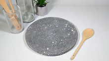 Load image into Gallery viewer, Rustic Black Round Trivet